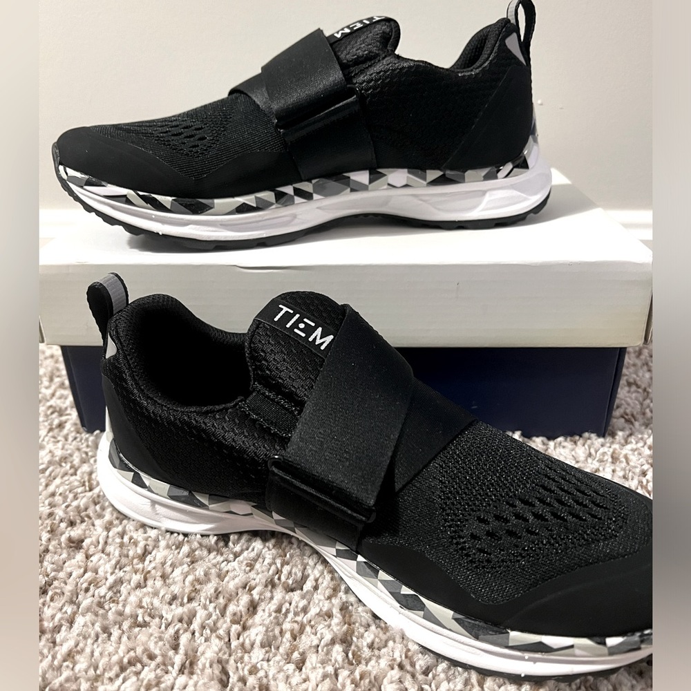TIEM Women’s Indoor Cycling Shoe — brand new, never worn